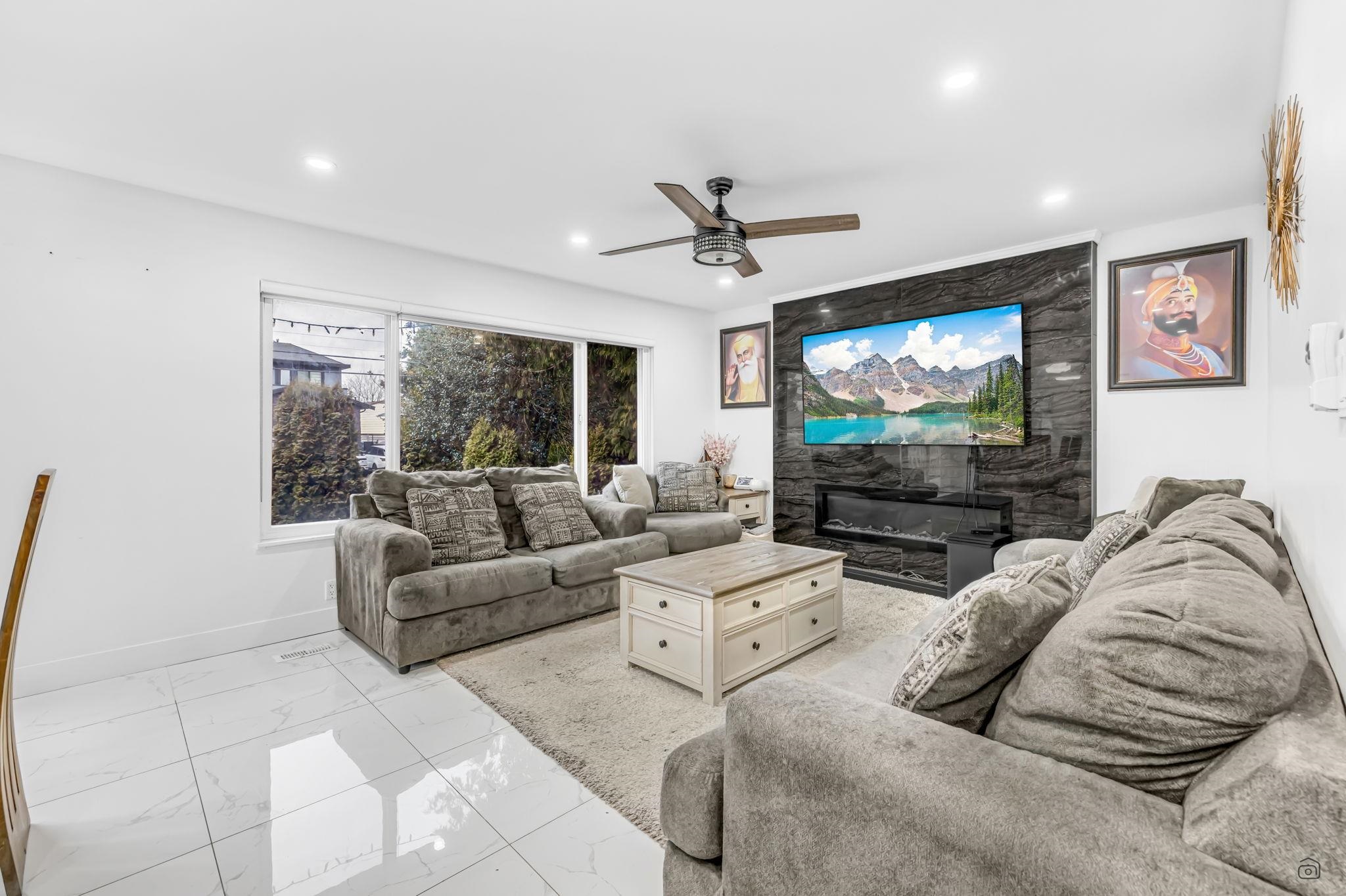 11761 92 Avenue, Delta, BC, V4C 3L3