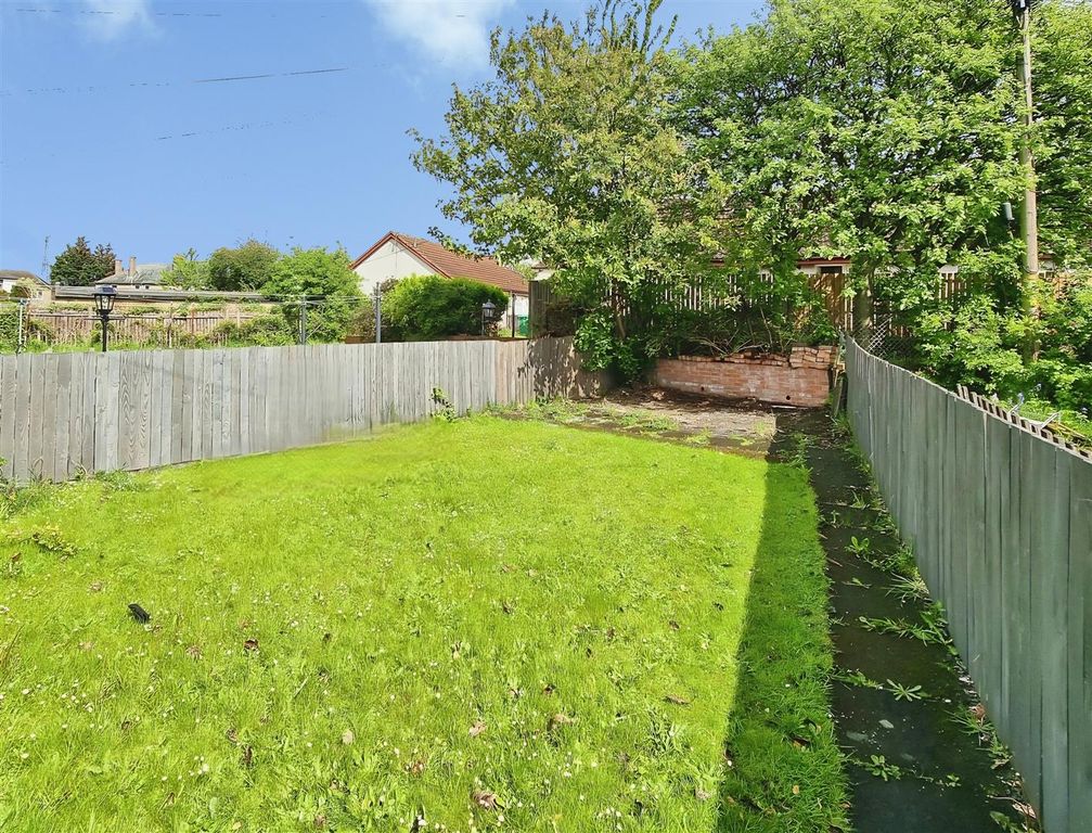 Additional image 12 of 2 bed flat to rent78 Den Walk, Methil, Fife KY8