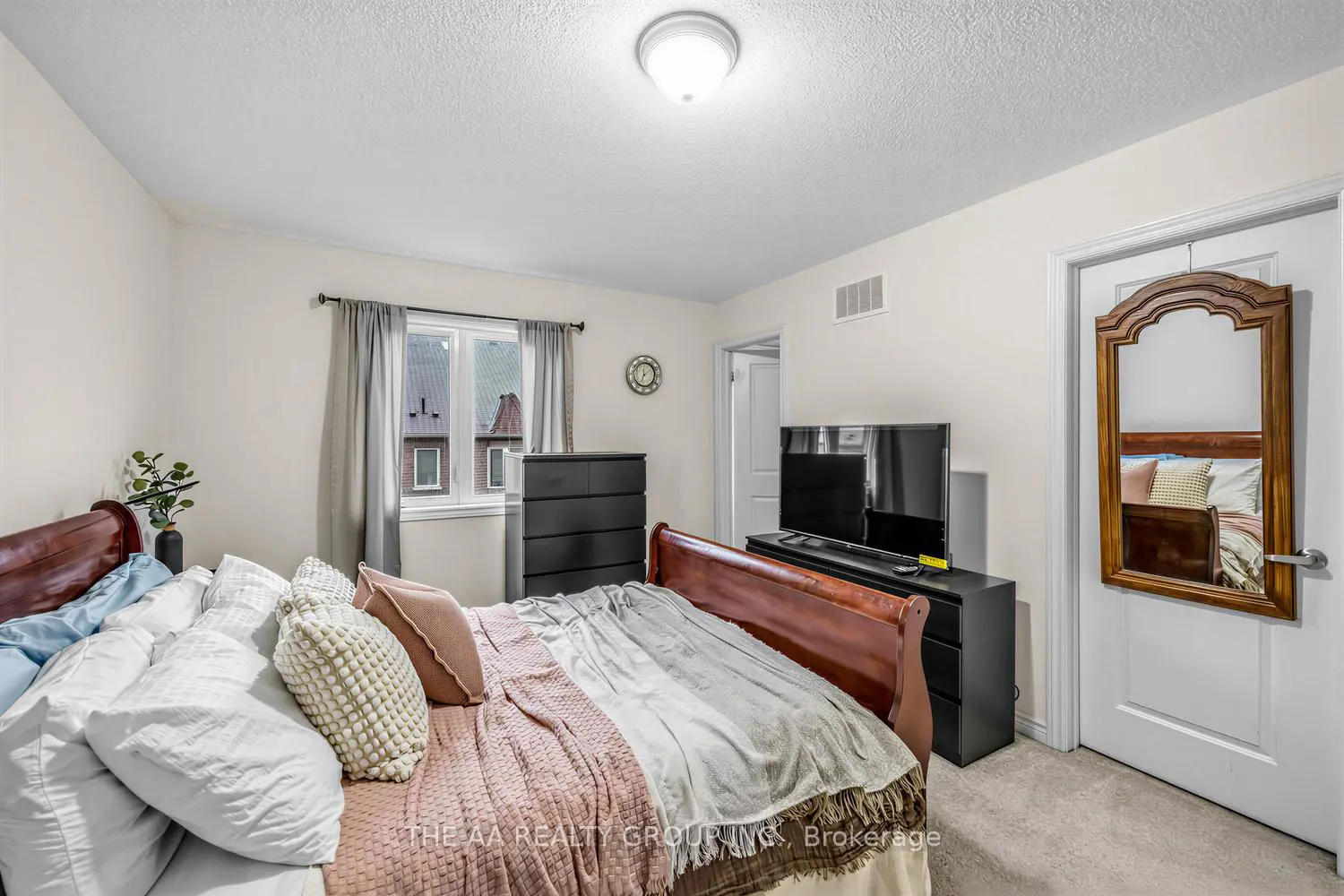 Additional image 11 of 50 Edinburgh Drive 35