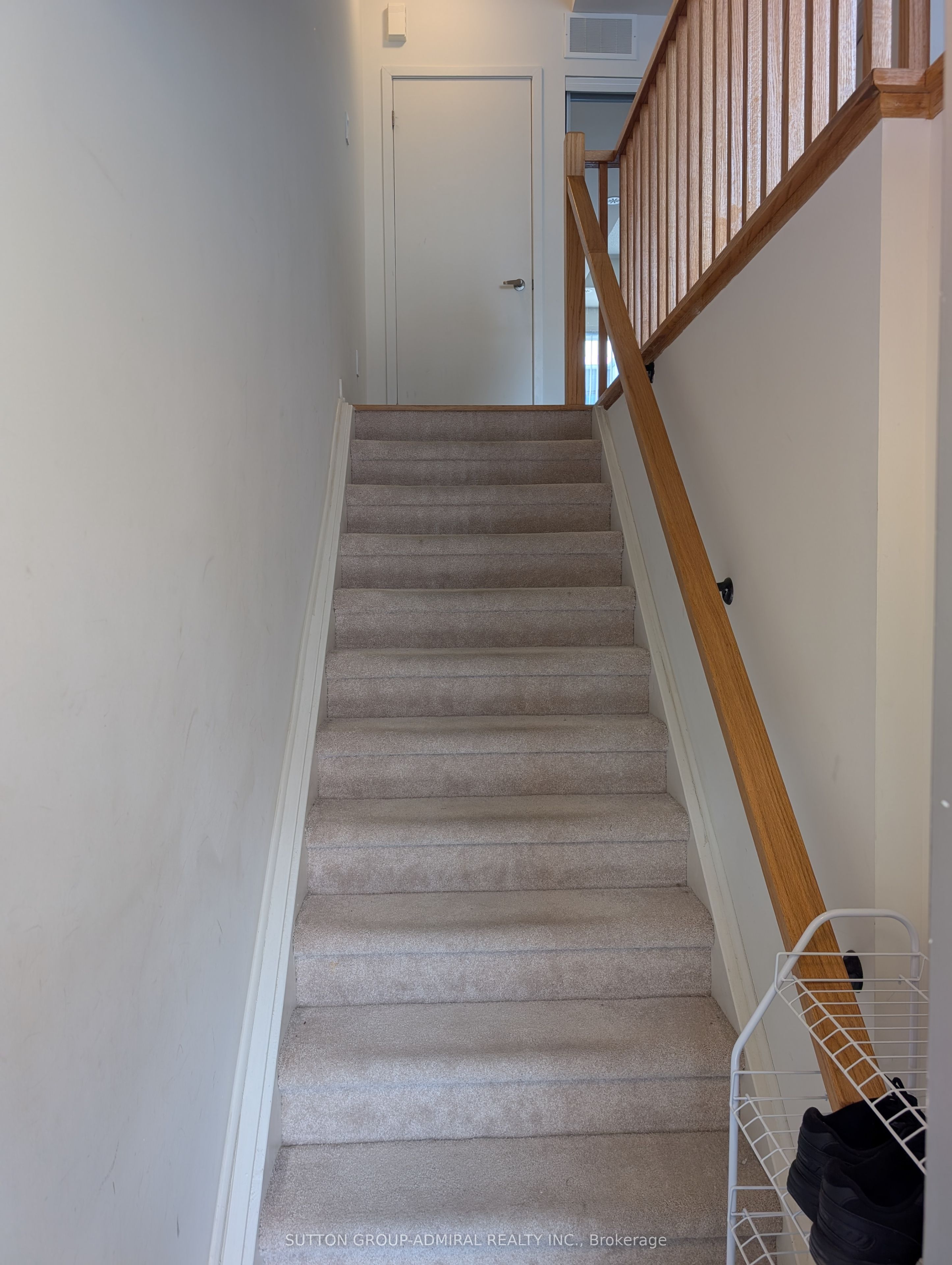 Additional image 2 of 15 - Upper-60 Orchid Place Drive, Toronto, ON, M1B 0C4