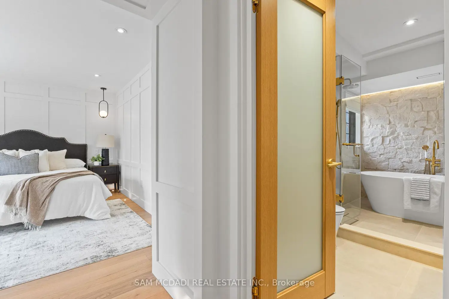 Additional image 9 of 977 Unsworth Avenue