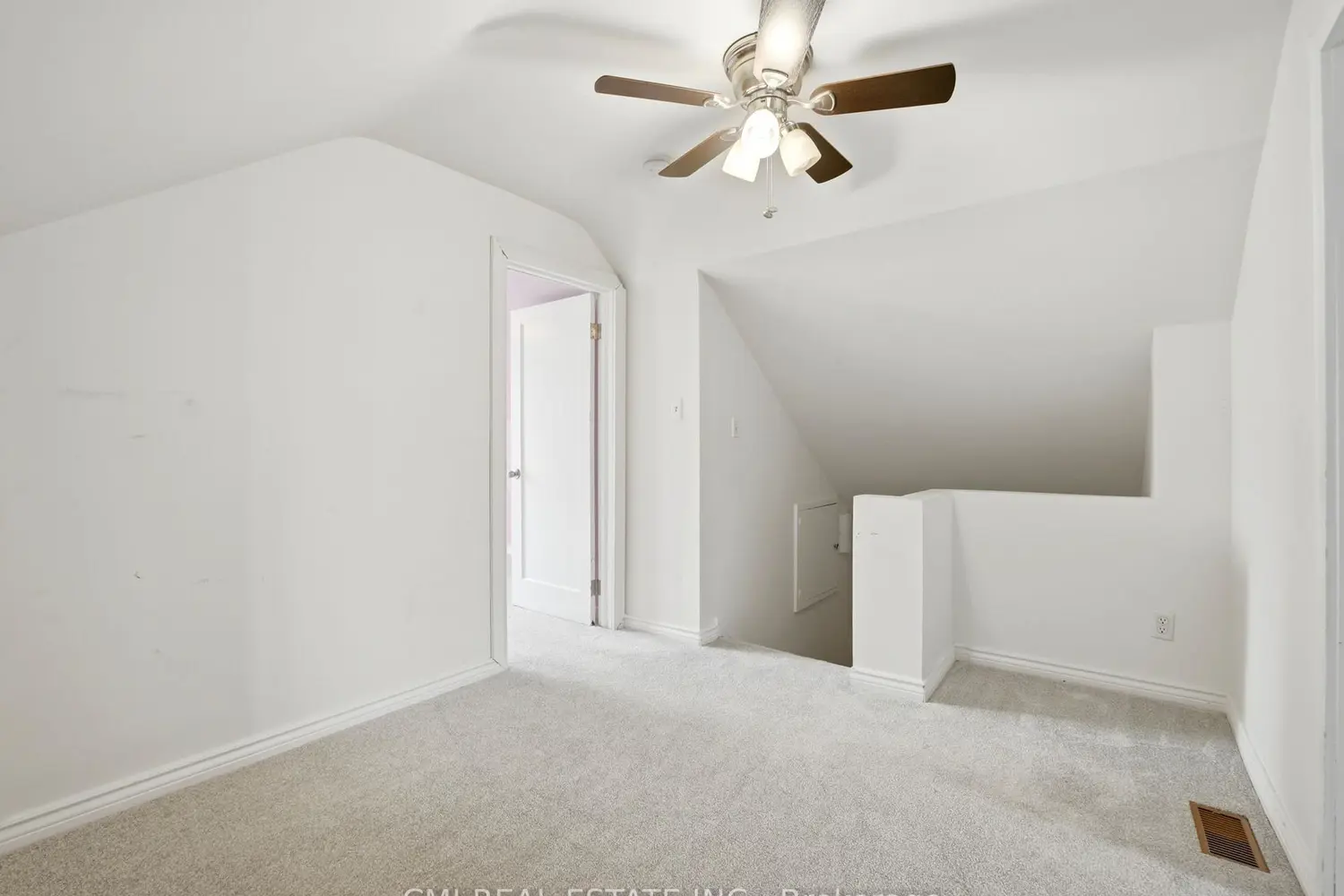 Additional image 10 of 6476 Maranda Street