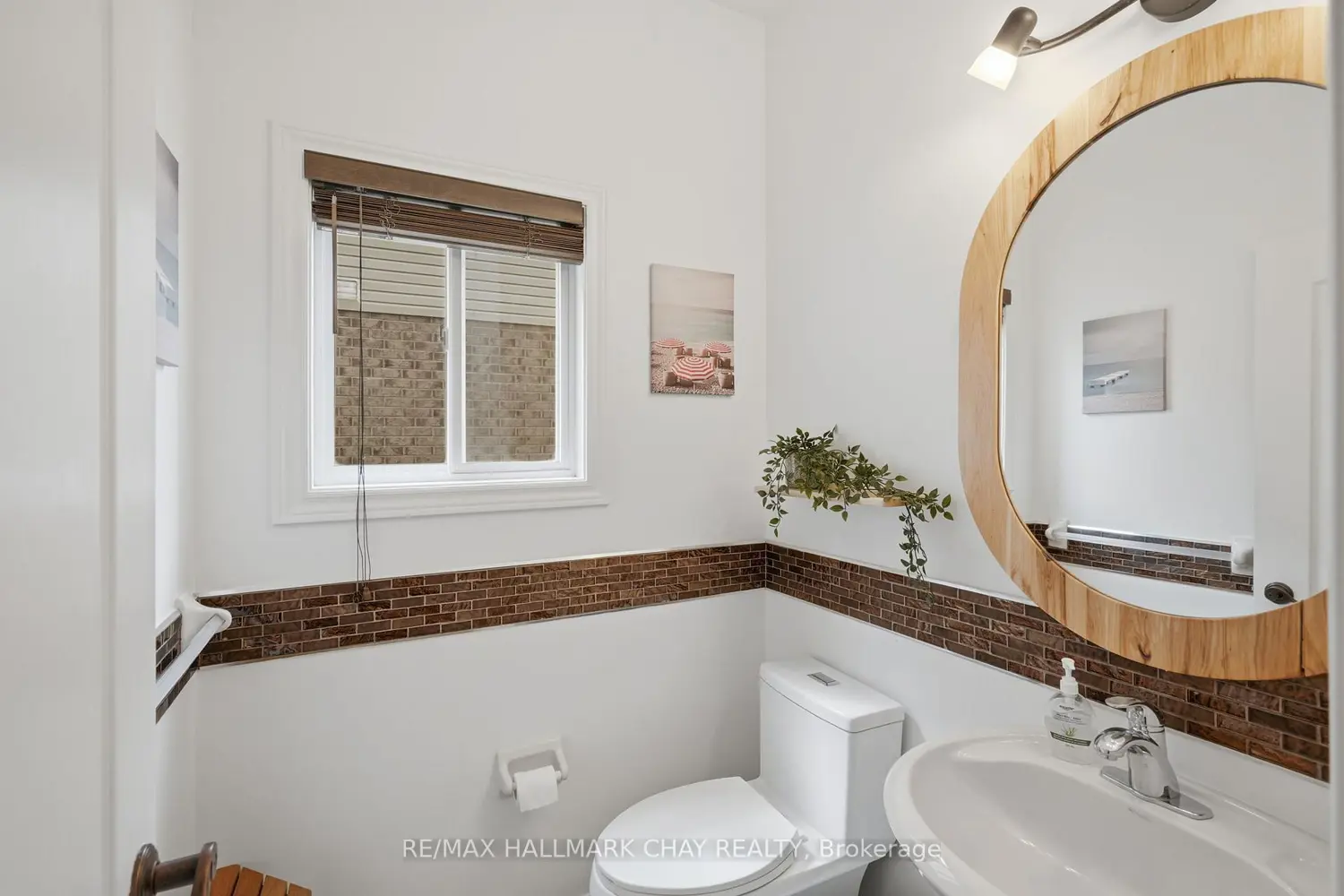 Additional image 4 of 17 Armeda Clow Crescent
