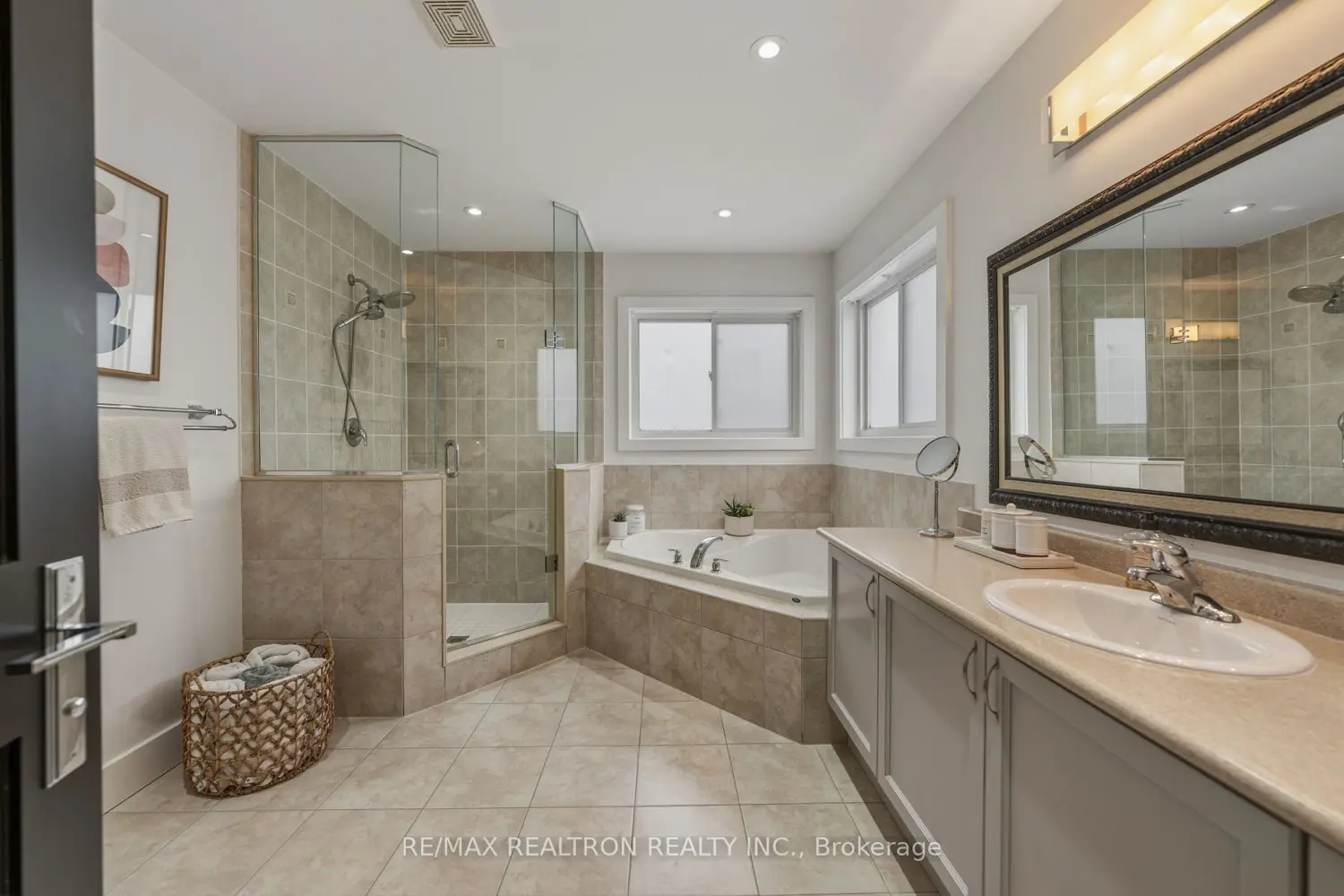 Additional image 11 of 1747 Goldsmith Drive