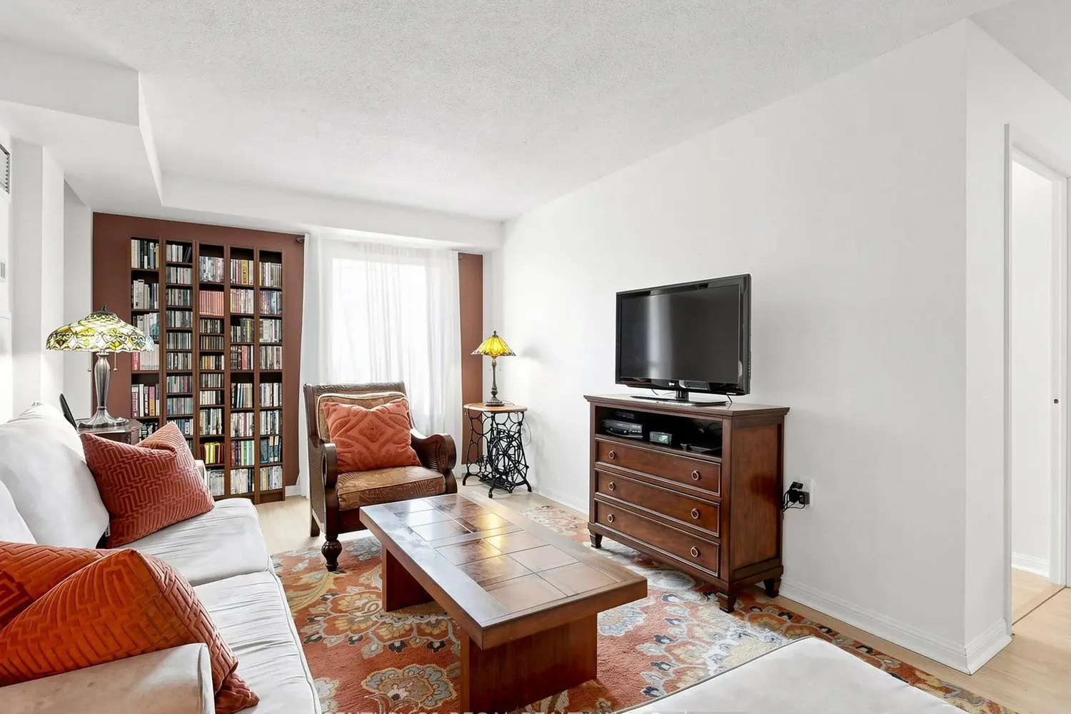 Additional image 9 of 650 Lawrence Avenue 336