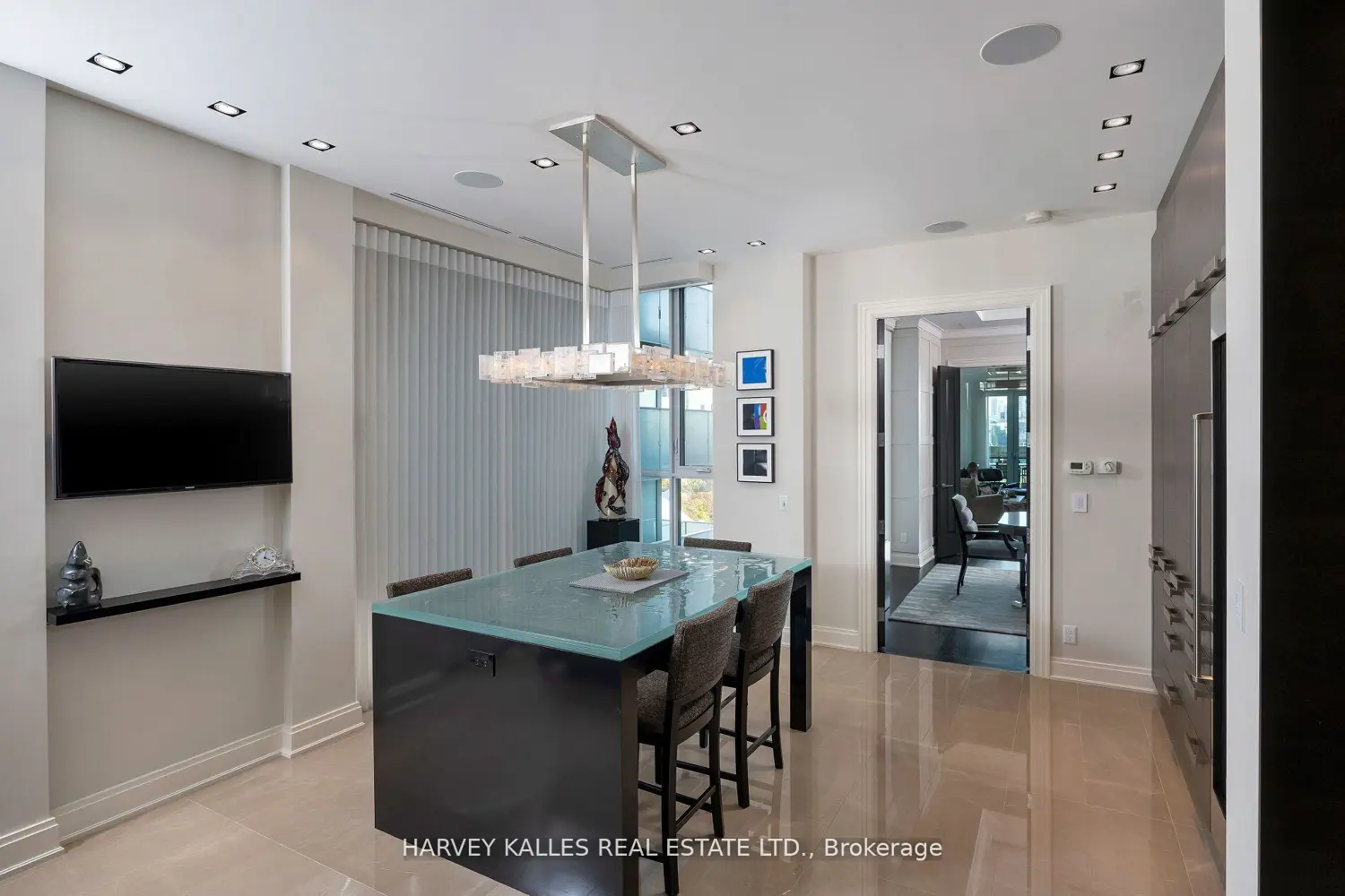 Additional image 8 of 206 Bloor Street 1501