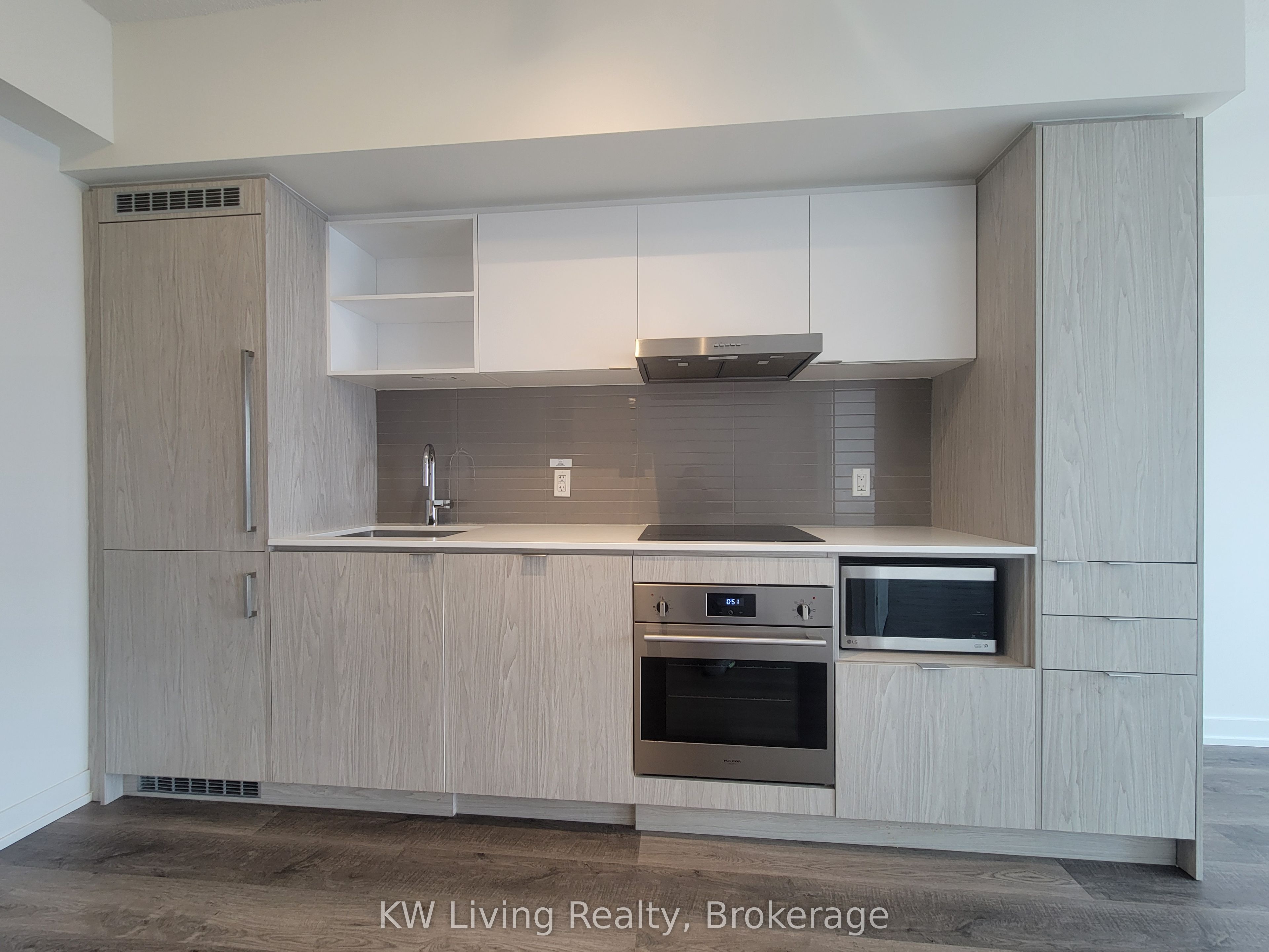Additional image 3 of 4716-55 Cooper Street, Toronto, ON, M5E 0G1