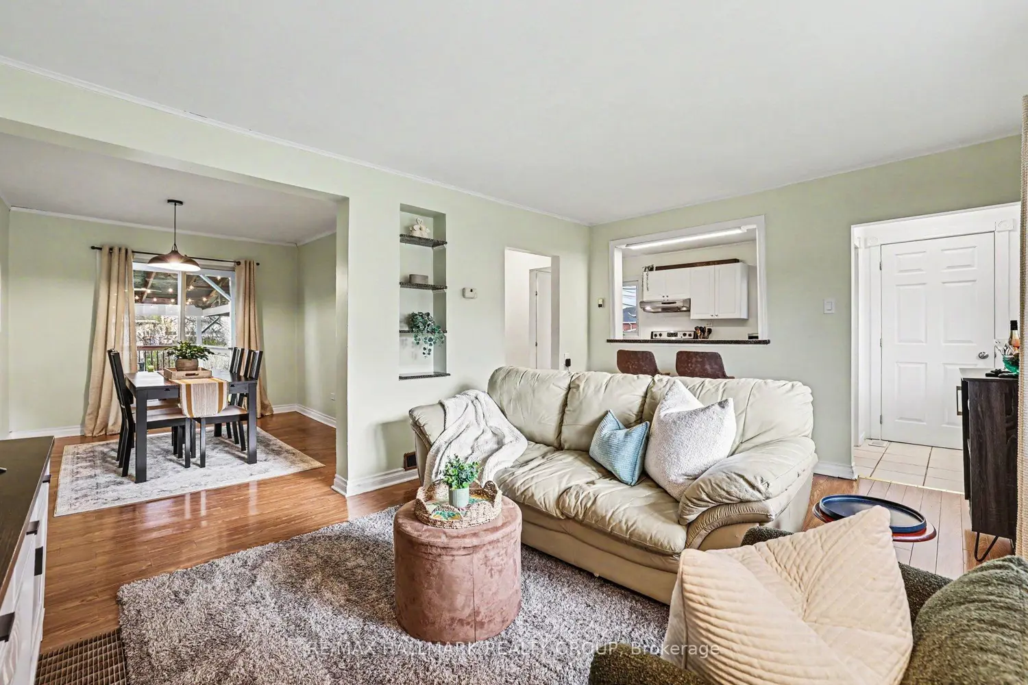 Additional image 3 of 138 Third Avenue