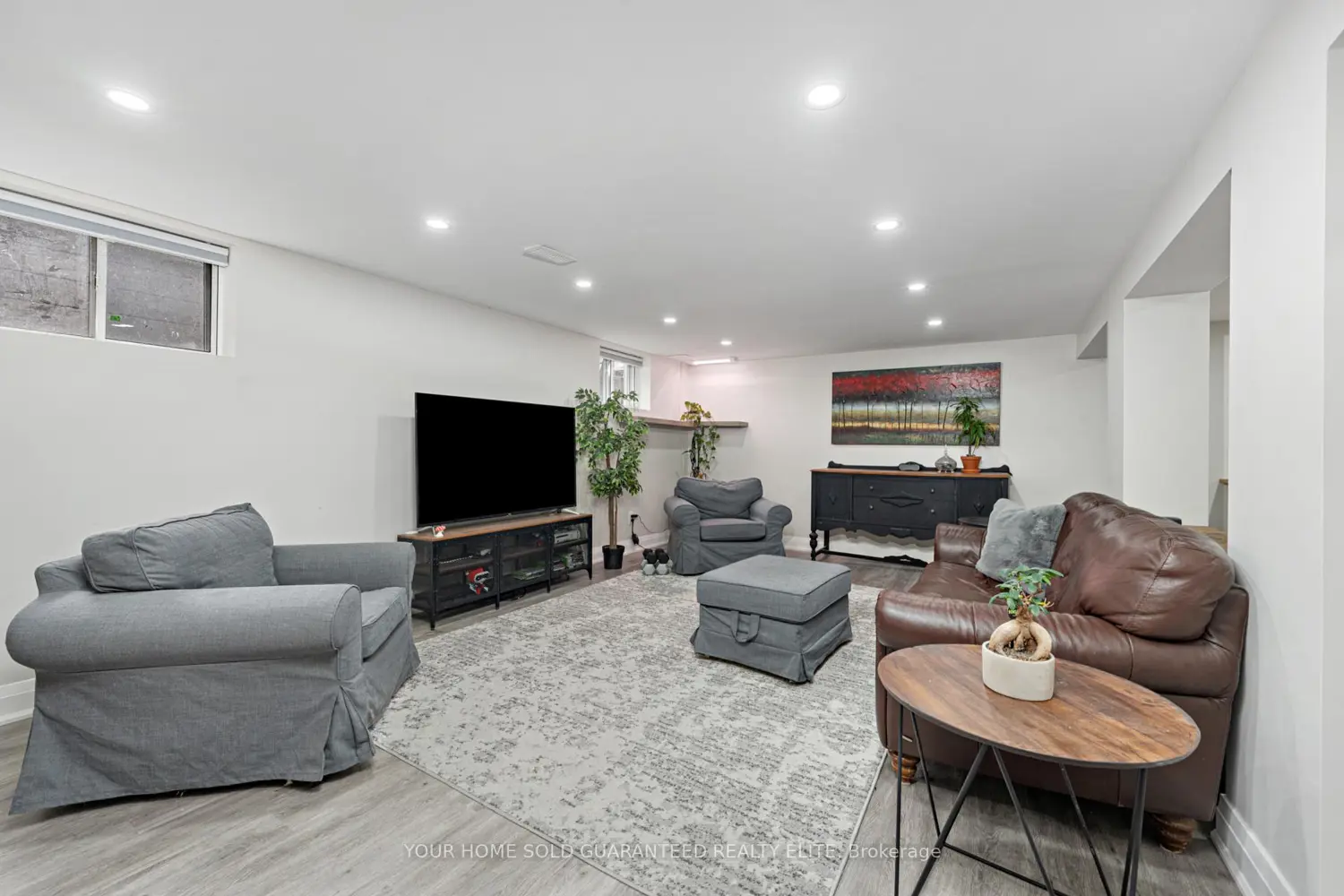 Additional image 8 of 1063 Maplehurst Avenue