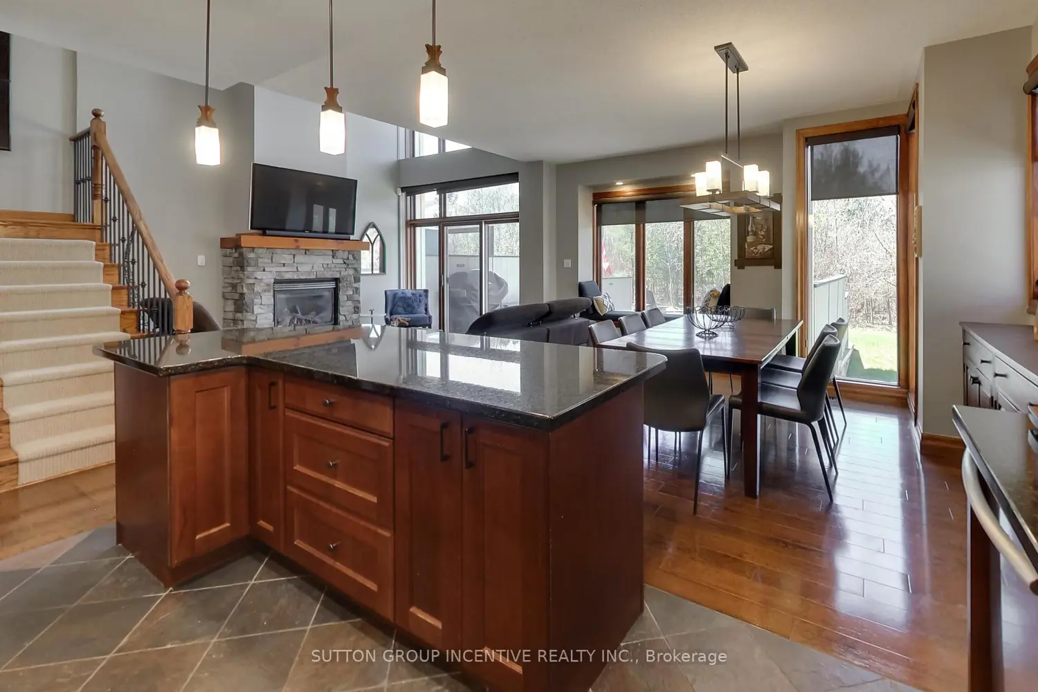 Additional image 4 of 224 Blueski George Crescent 20