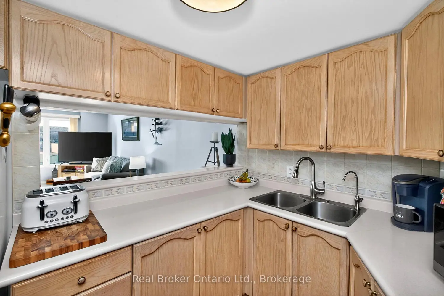 Additional image 9 of 11 Beck Boulevard 402