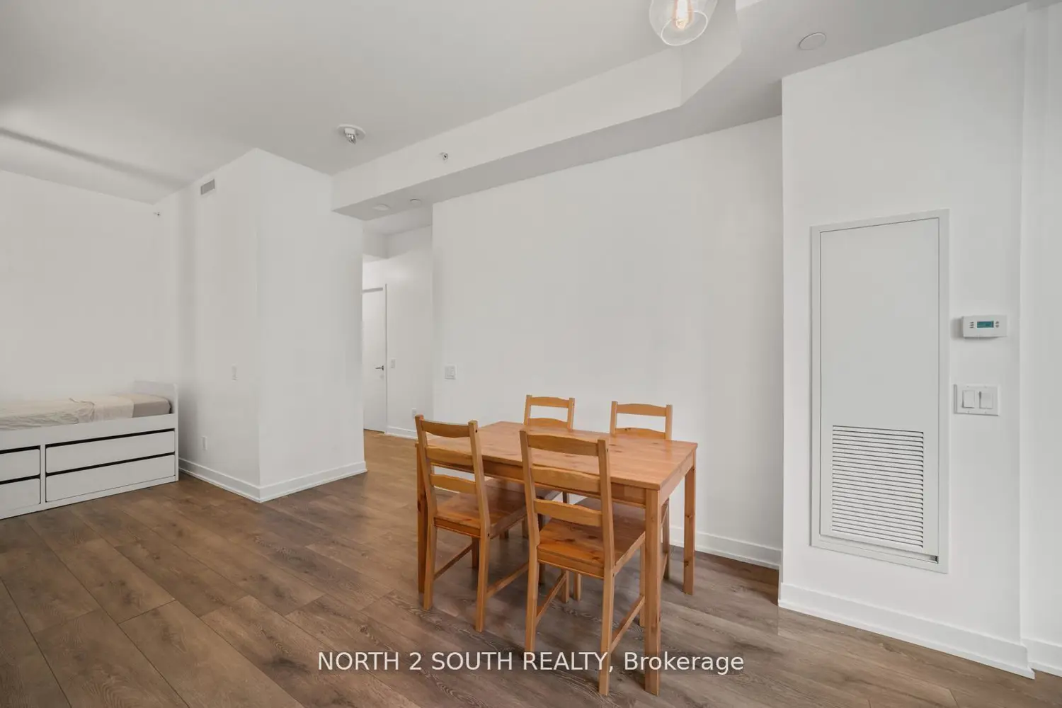 Additional image 7 of 1787 St Clair Avenue 213