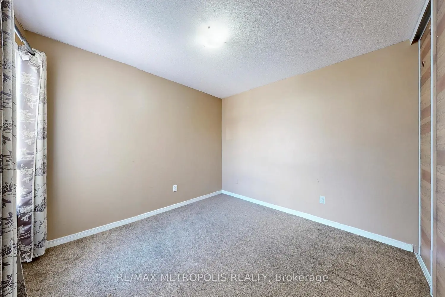 Additional image 12 of 601 Galahad Drive 19