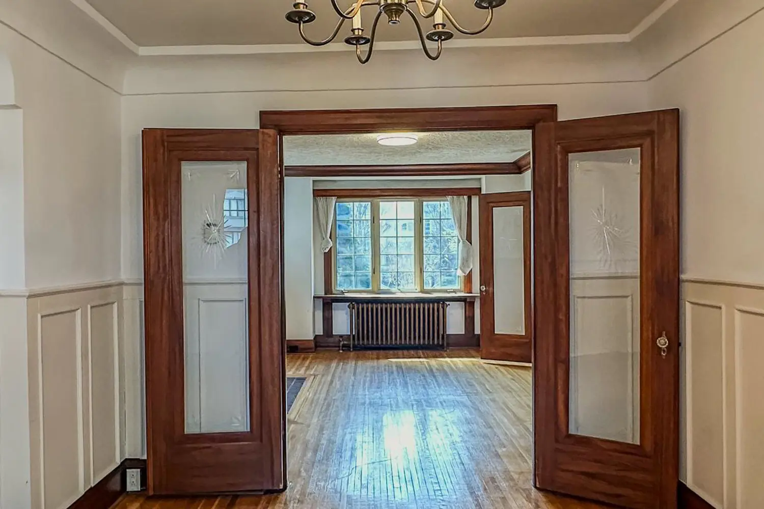 Additional image 8 of 372 St Germain Avenue