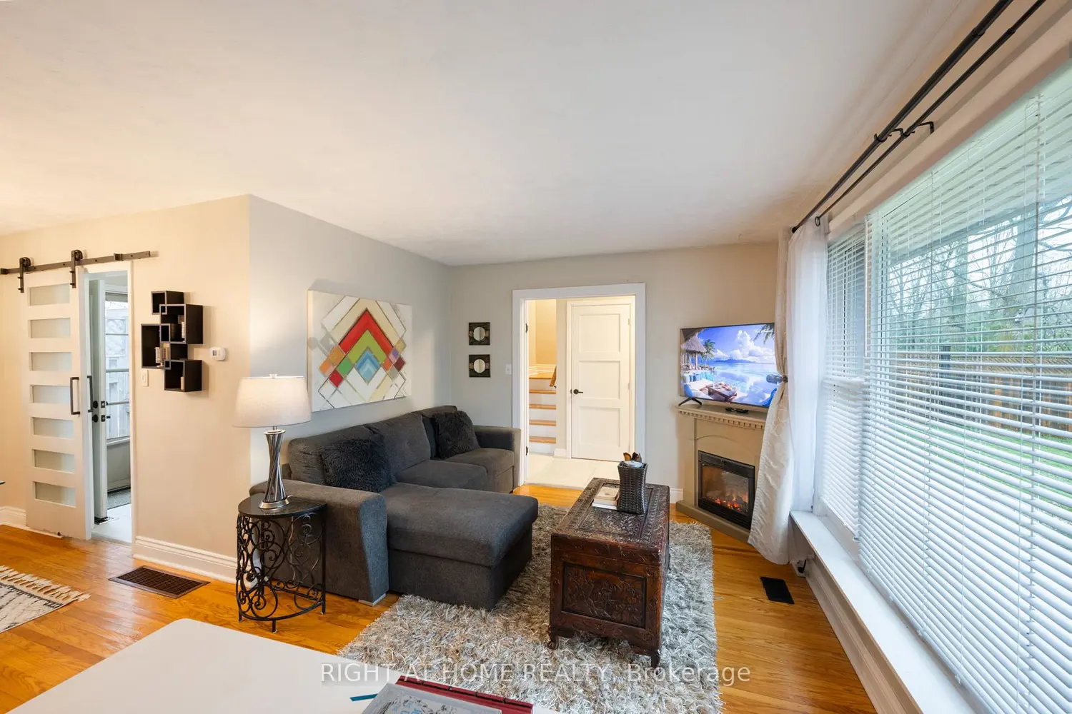 Additional image 5 of 323 Lindan Avenue