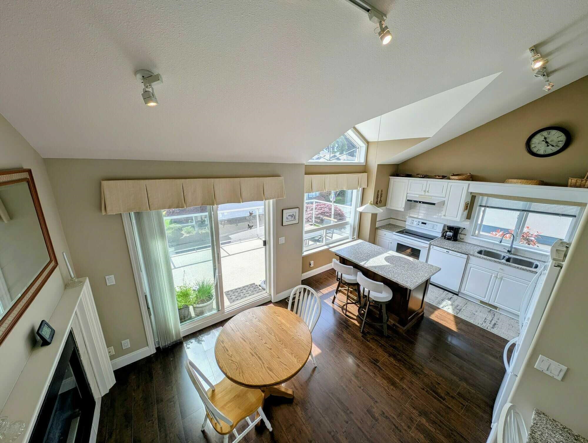 Additional image 3 of 8-8590 Sunrise Drive, Chilliwack, BC, V2R 3Z4