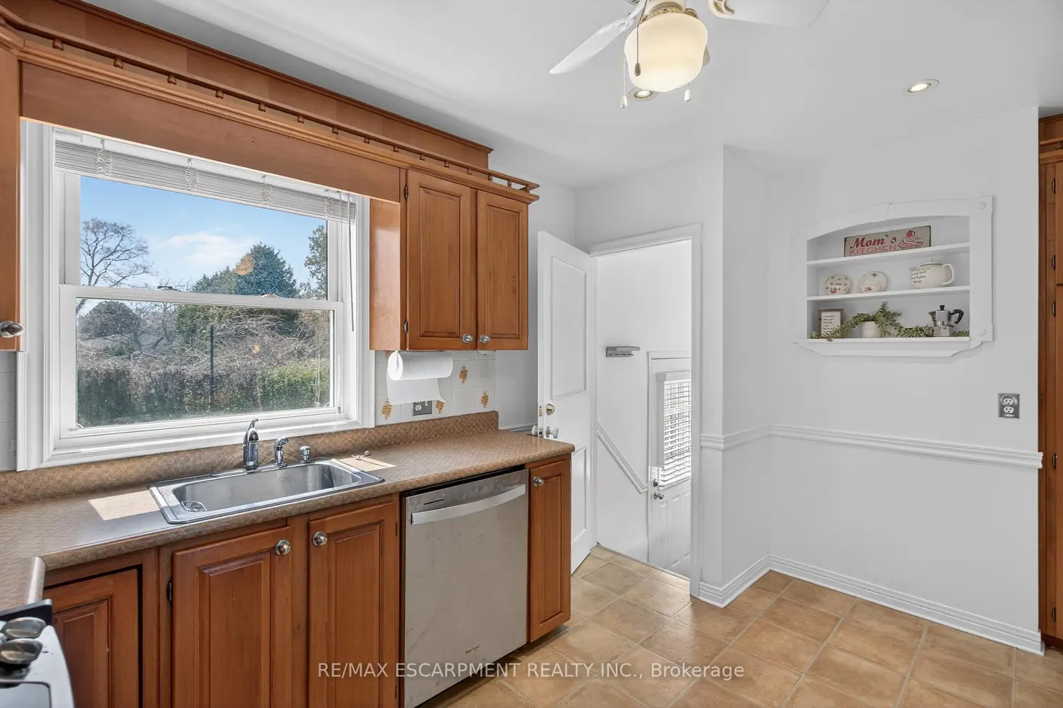 1055 Shepherd's Drive