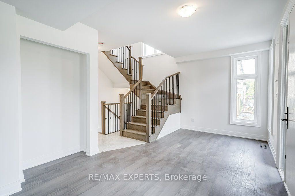 Additional image 4 of 14A Mccachen Street, Richmond Hill, ON, L4E 2X5