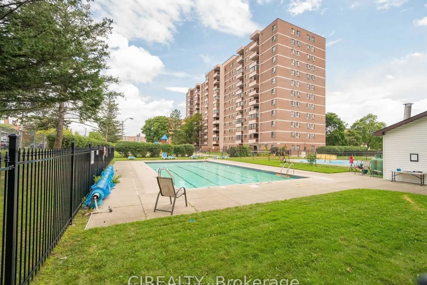 Additional image 16 of 1615 Bloor Street 411