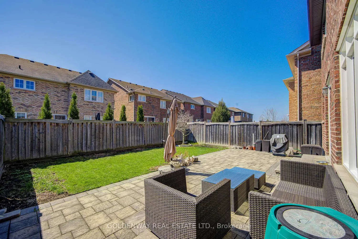 Additional image 19 of 9 Duke Of Cornwall Drive