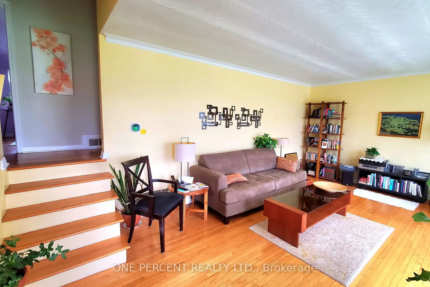 Additional image 3 of 164 Redford Crescent