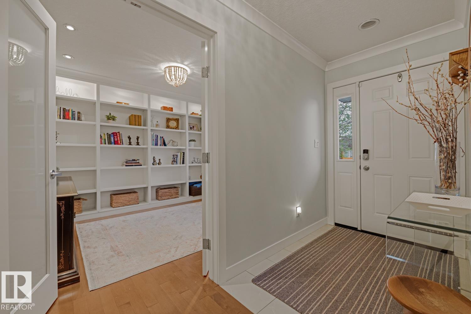 Additional image 3 of 6310 109a Street NW, Edmonton, AB, T6H3C7