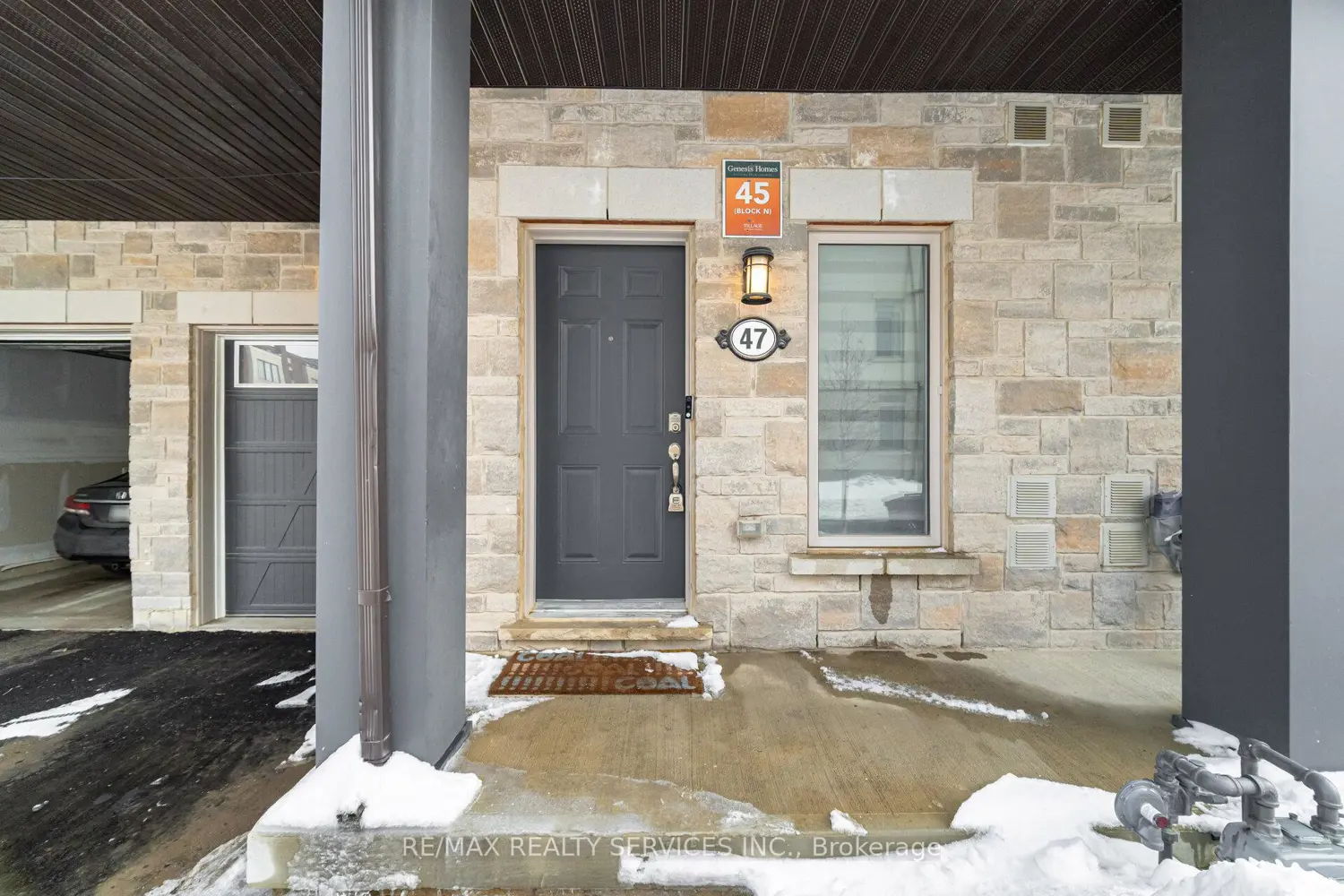 47 Tiveron Avenue photo 3