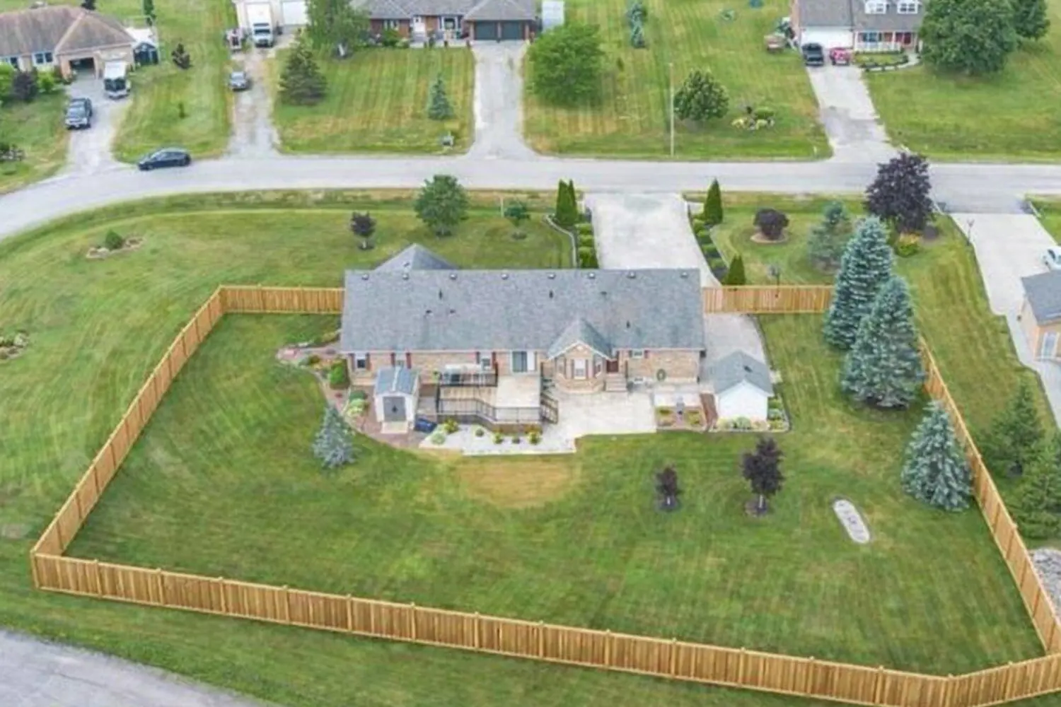 Additional image 20 of 703 Broman Court