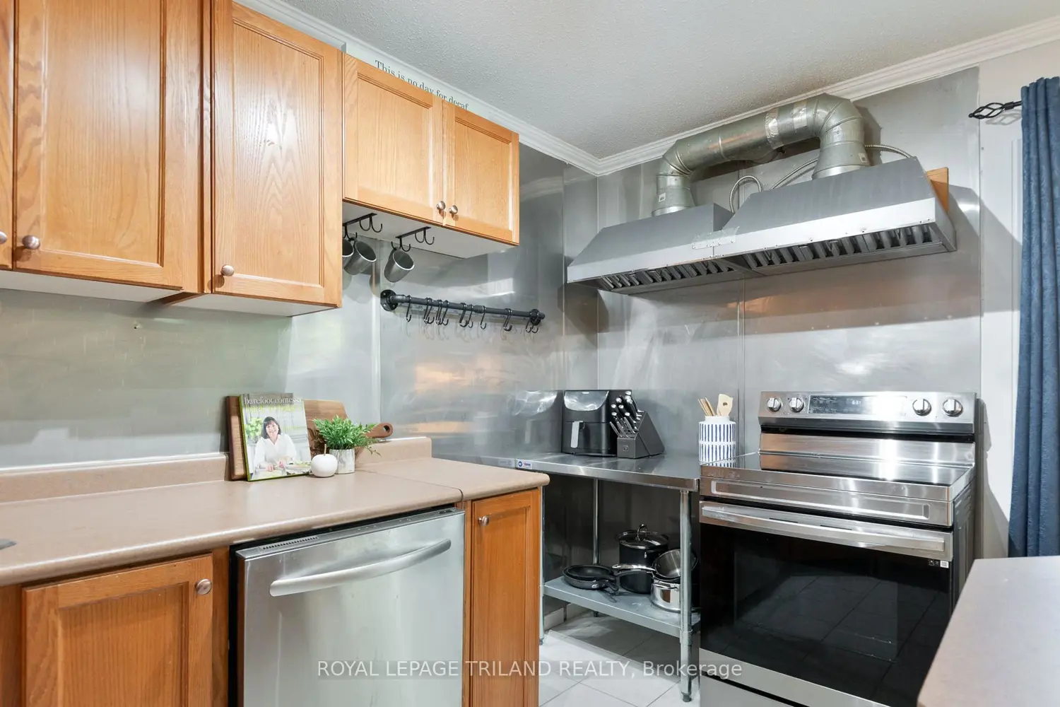 Additional image 8 of 1247 Huron Street 149