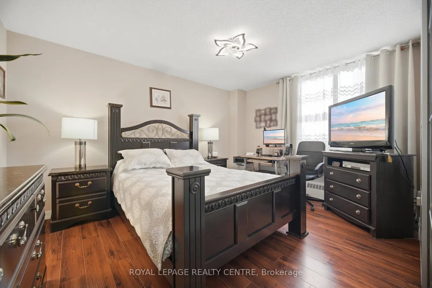 Additional image 10 of 2556 Argyle Road 1201