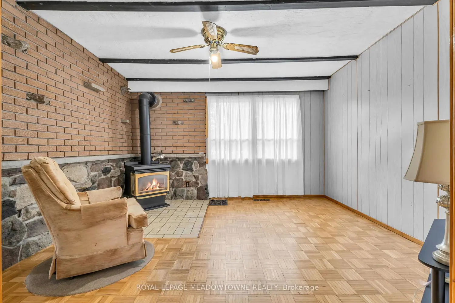 Additional image 16 of 9483 Wellington Rd 124
