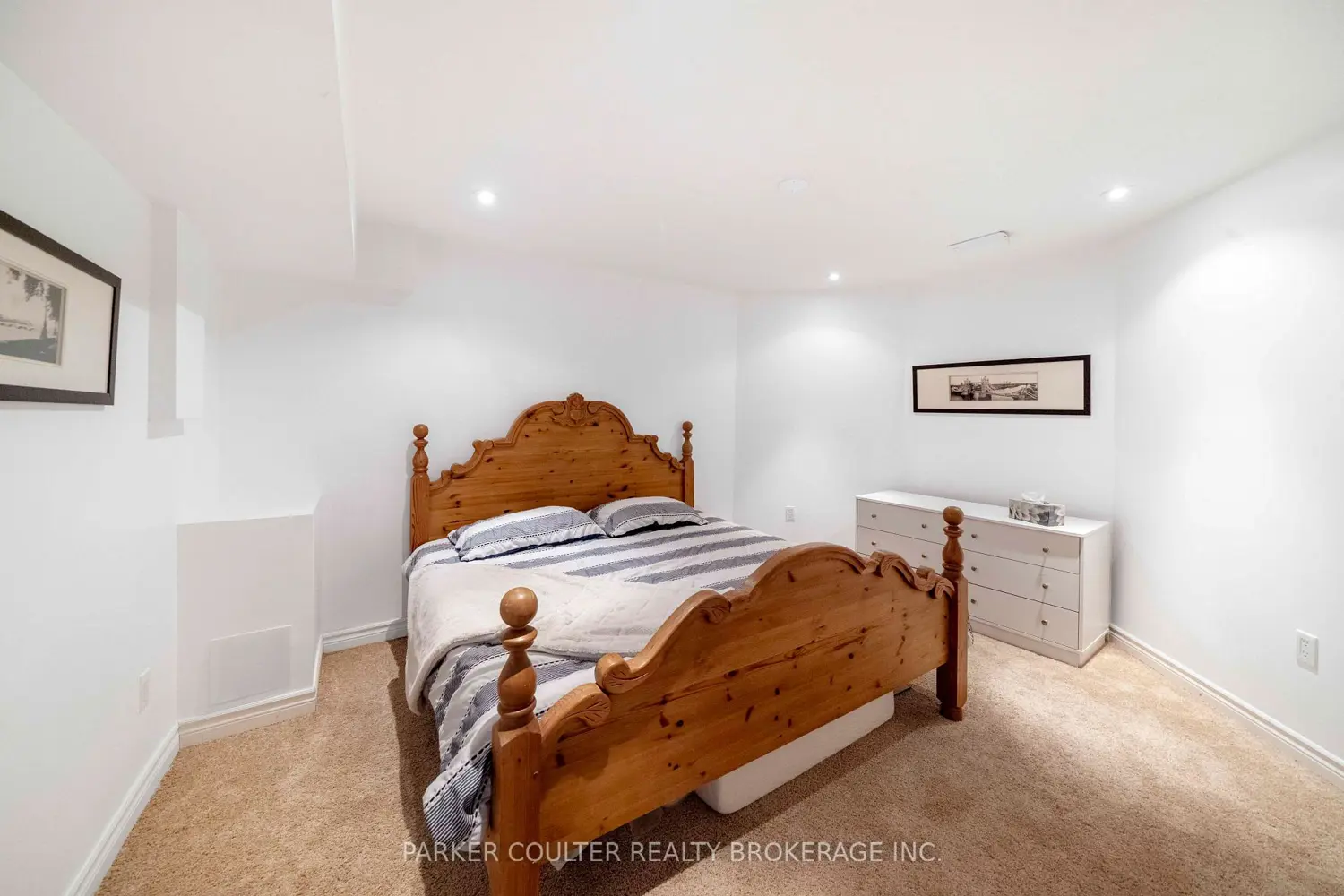 Additional image 12 of 1 Windsor Crescent
