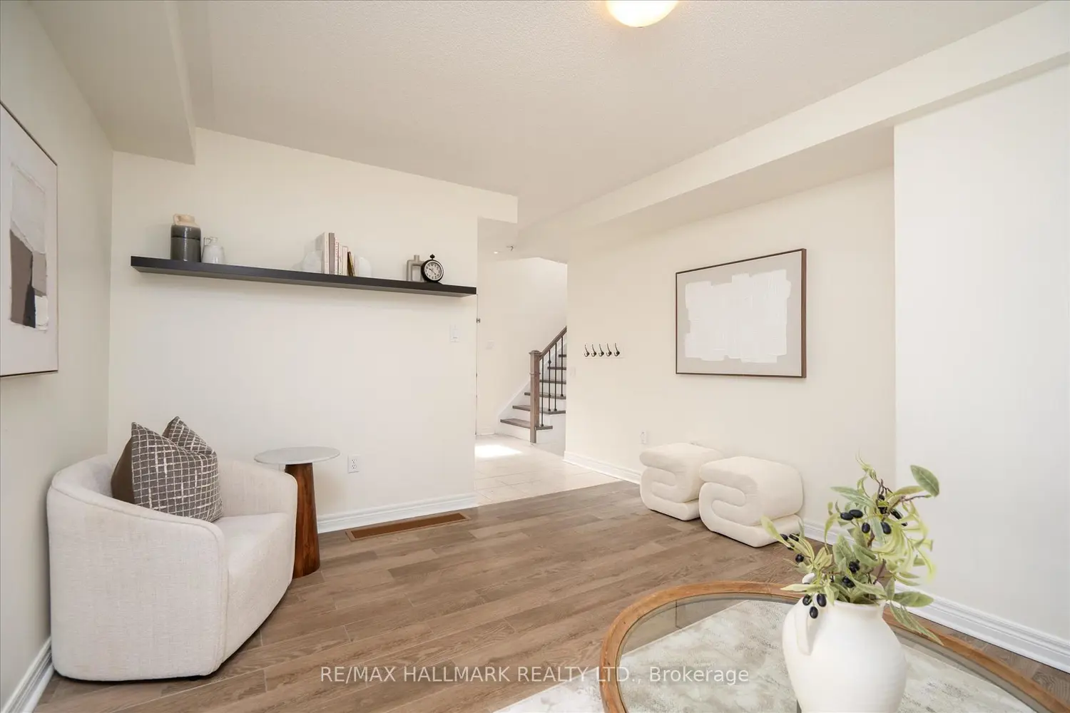 Additional image 14 of 23 Mastwood Crescent