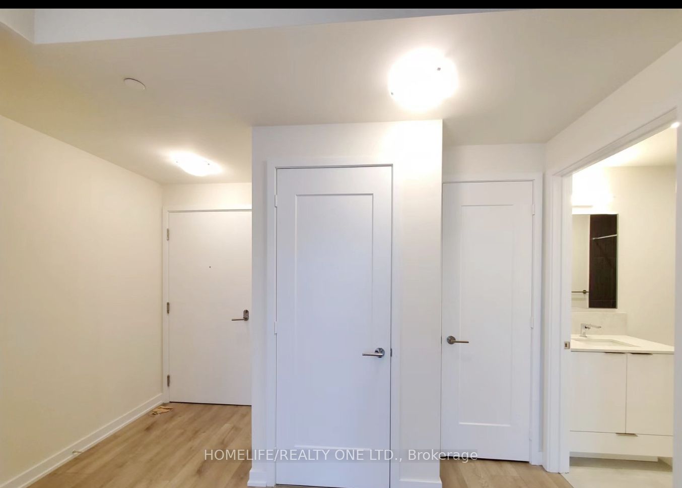 Additional image 4 of 3206-28 Freeland Street, Toronto, ON, M5E 0E3