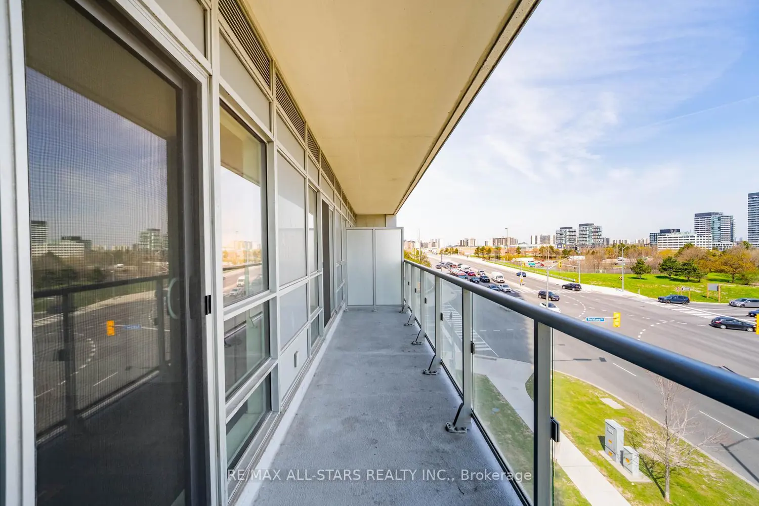 Additional image 11 of 2015 Sheppard Avenue 407
