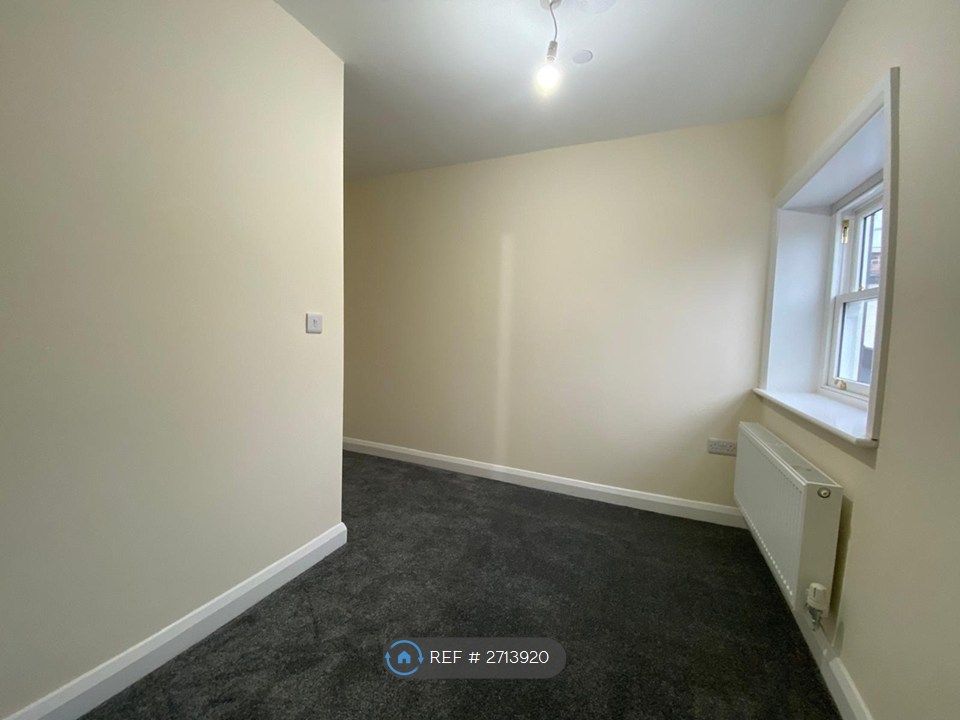 Additional image 9 of 2 bed terraced house to rentChester Street, Mold CH7