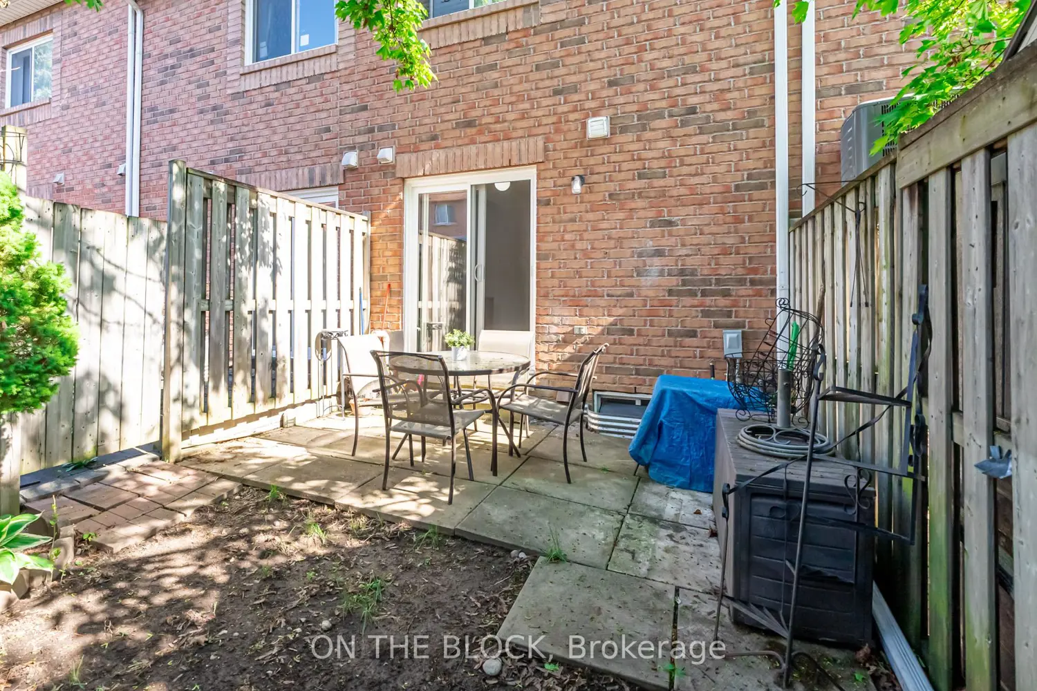 Additional image 16 of 224 Rosemount Avenue 4
