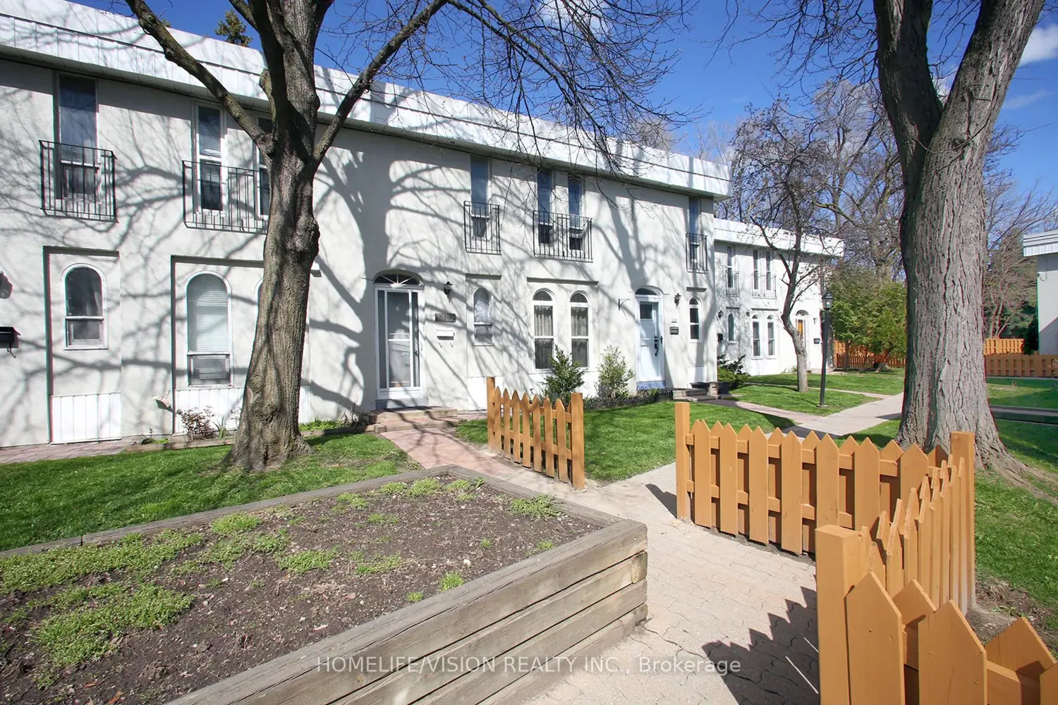 70 Cass Avenue 199
