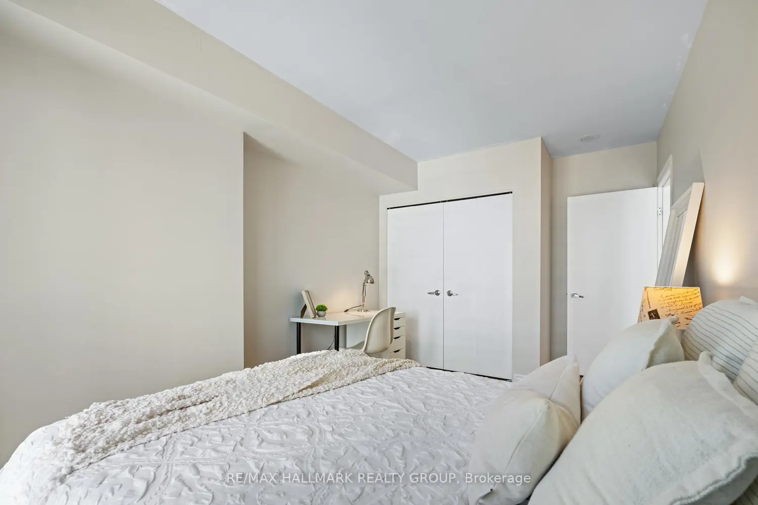 Additional image 10 of 445 Laurier Avenue 2103