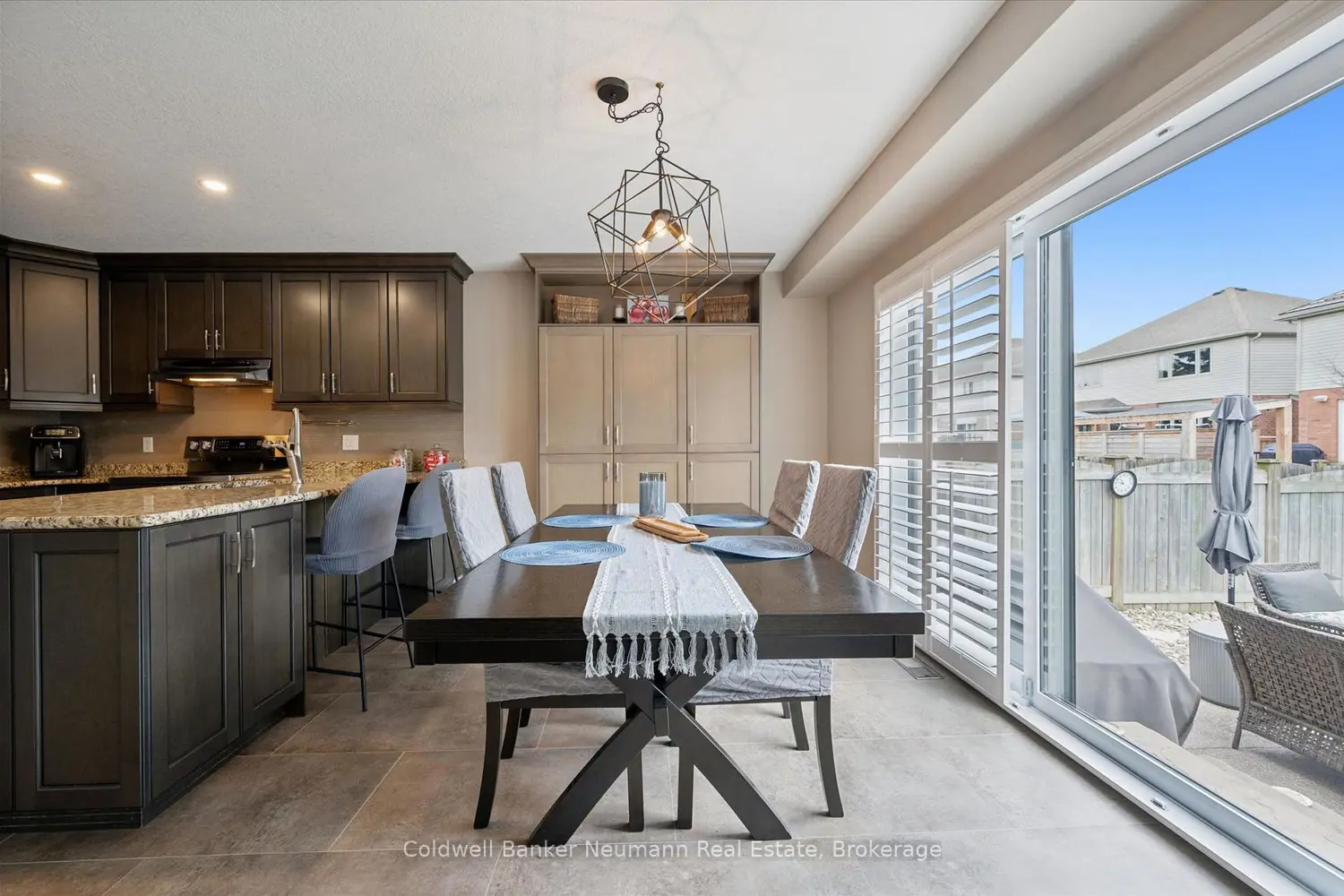 68 Grey Oak Drive photo 4