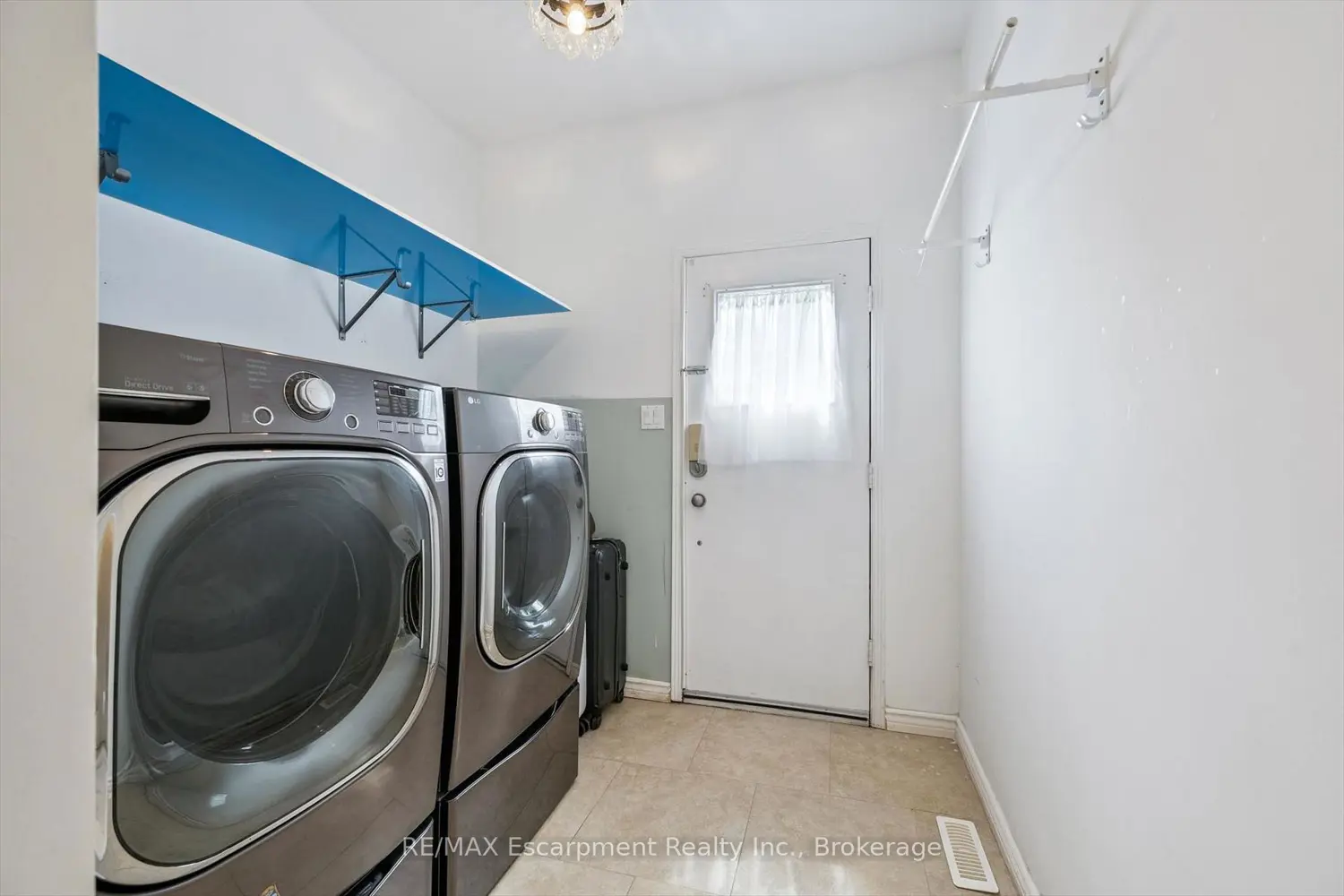 Additional image 8 of 227 Martindale Avenue