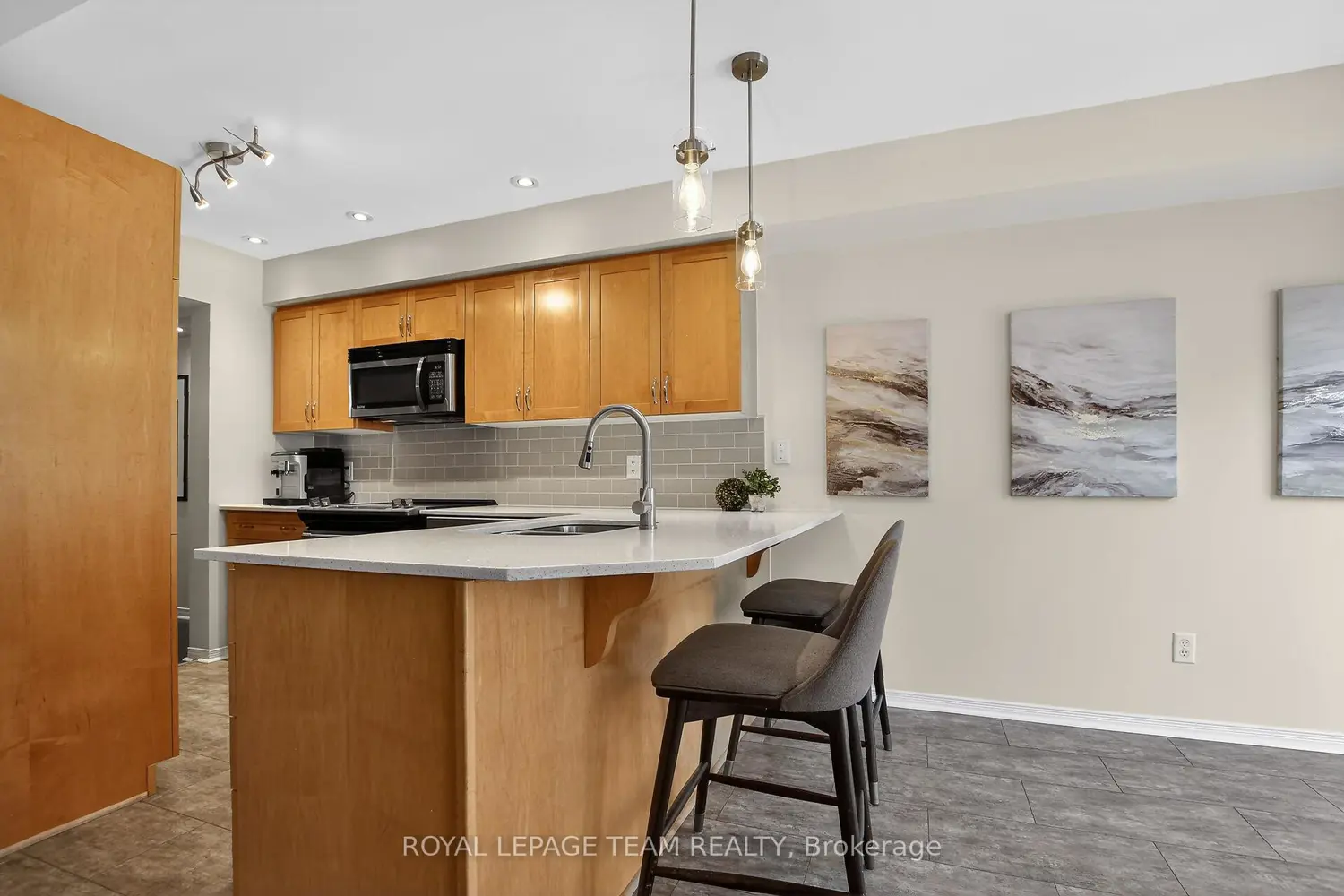 Additional image 5 of 19 Goldthorpe Private