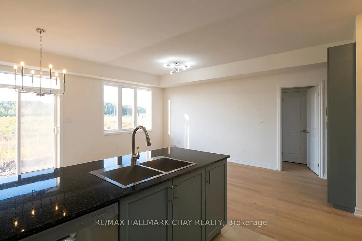 Additional image 6 of 64 Hillcroft Way