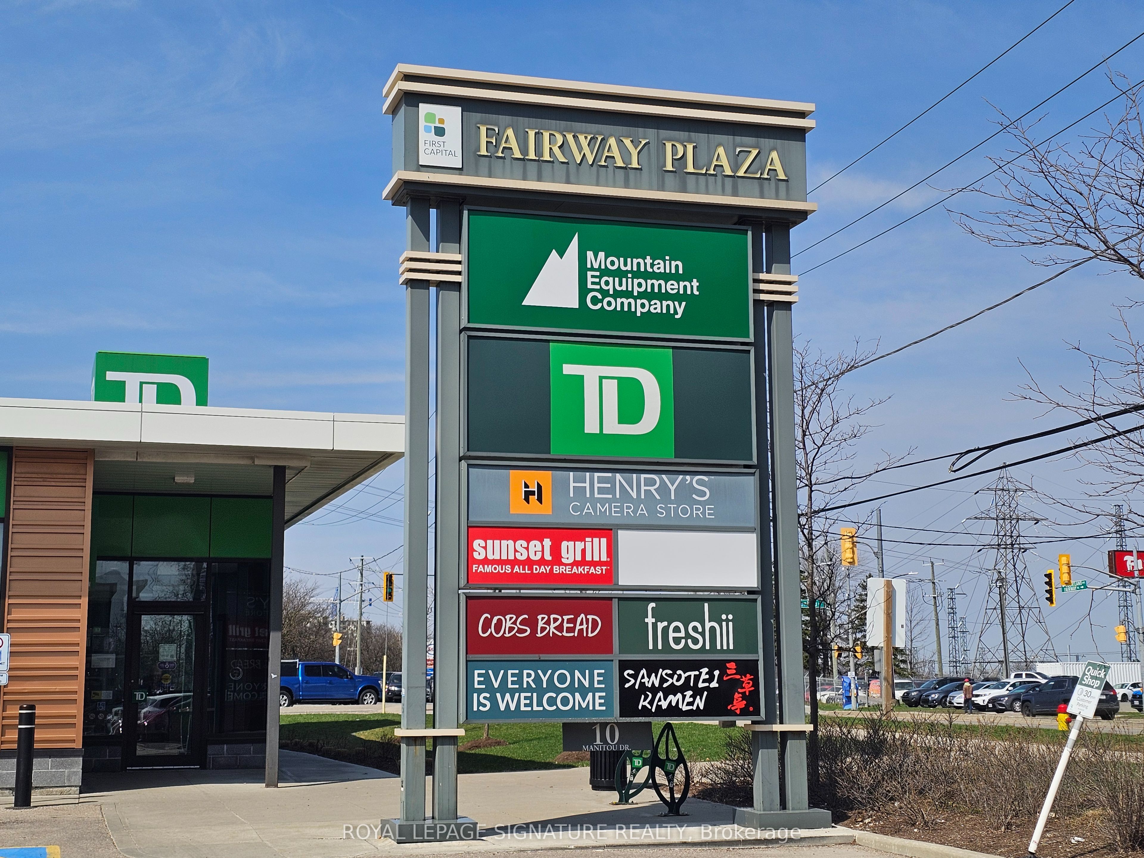 Additional image 6 of L-10 Manitou Drive, Kitchener, ON, N2C 2N3