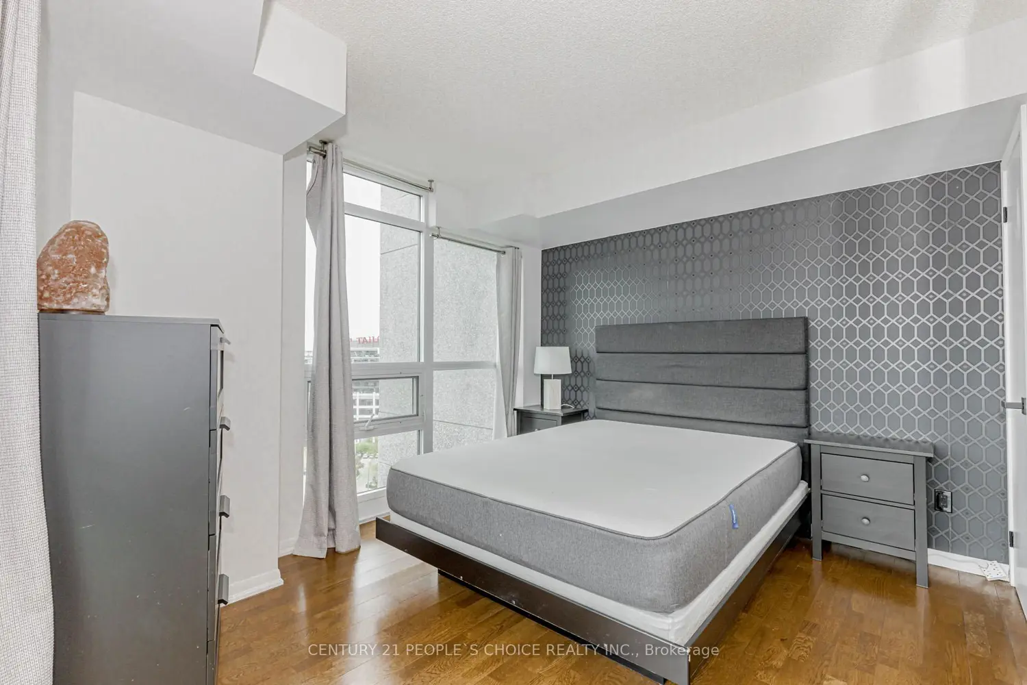 Additional image 13 of 215 Fort York Boulevard 1611