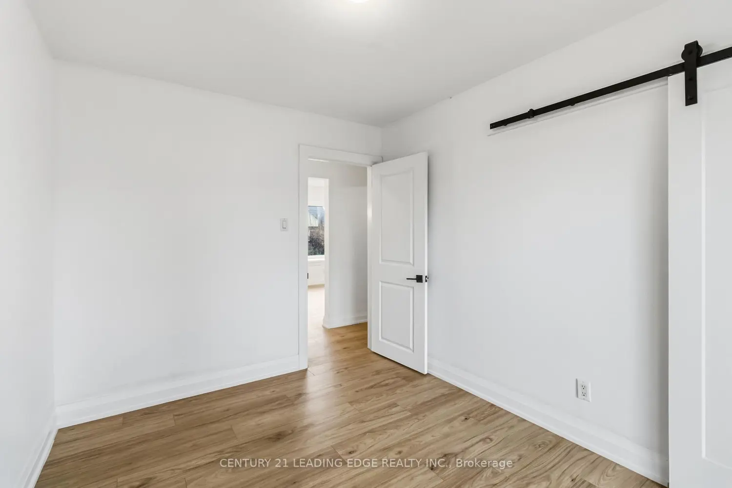 623 Wickens Avenue photo 3