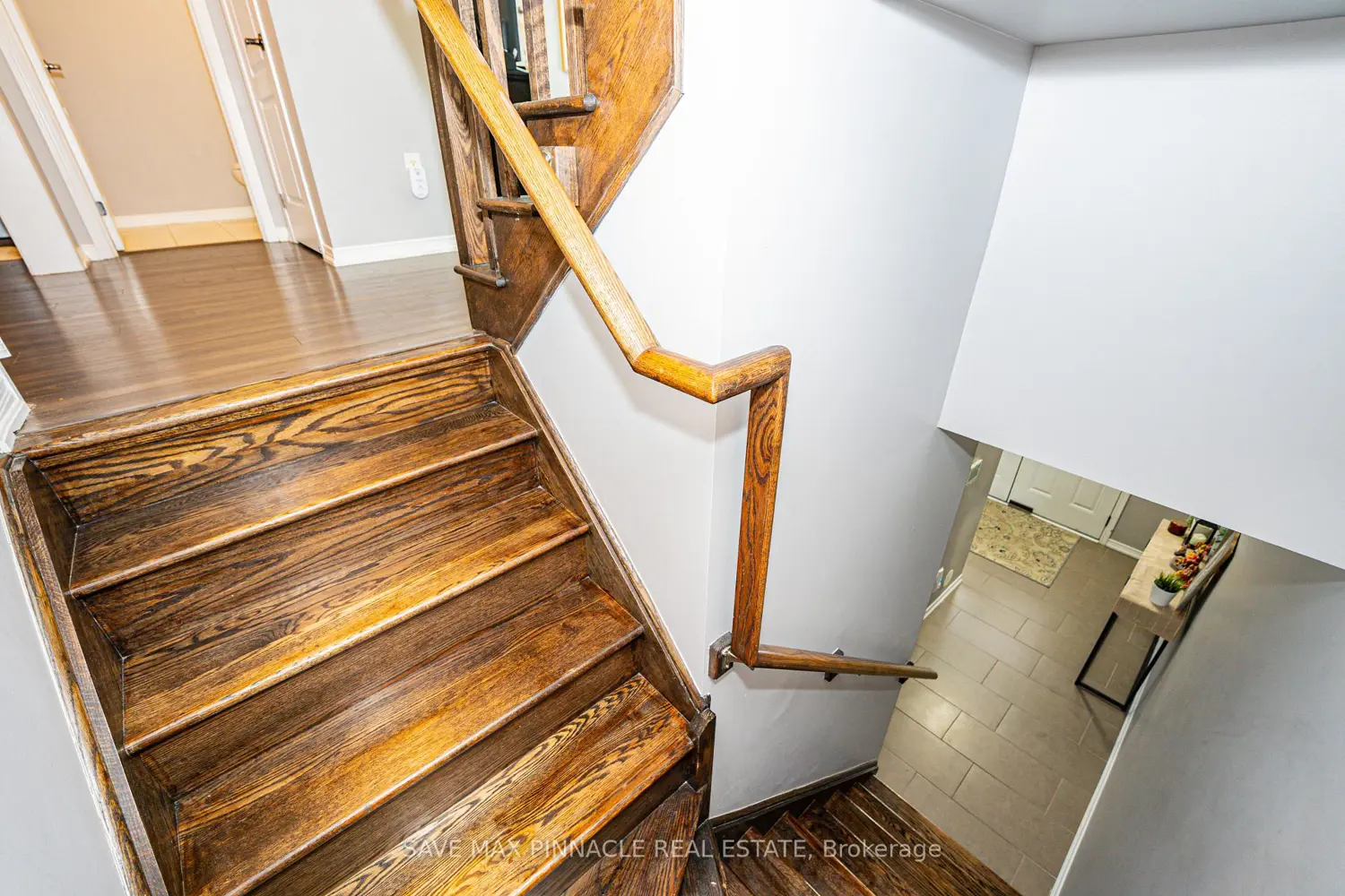 Additional image 3 of 25 Golden Springs Drive