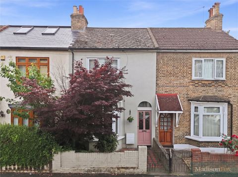 Southwest Road, Leytonstone E11