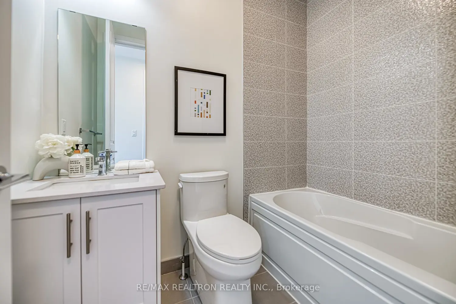 Additional image 16 of 10 Hesperus Road