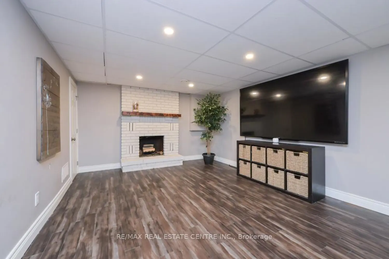 Additional image 17 of 14 Borden Hill Court